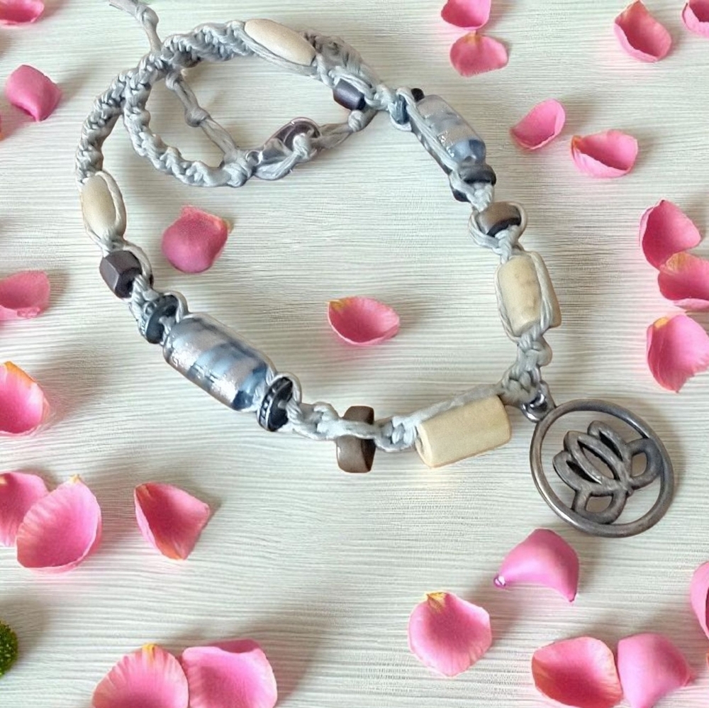 Hand Crafted Silver and Cream Necklace